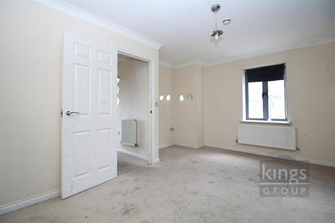 4 bedroom end of terrace house for sale, The Chase, Newhall, Harlow