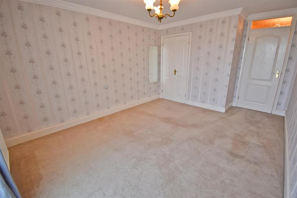 Bedroom 2.2.jpg