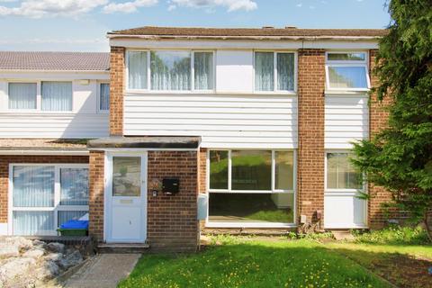90 Silver Spring Close, Erith, DA8 1EQ