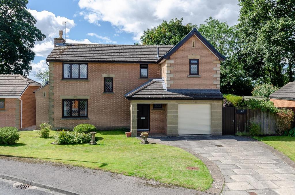 Stonefield Avenue, Easingwold 3 bed detached house for sale £375,000