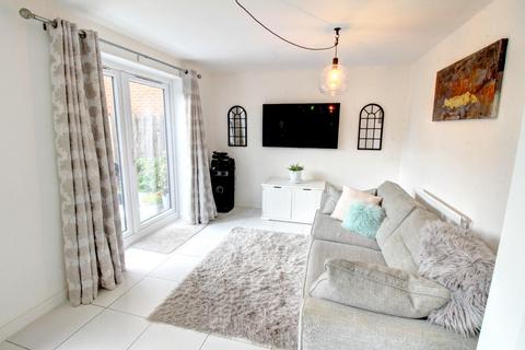 5 bedroom detached house for sale - Marigold Way, Fairmoor Meadows, Morpeth