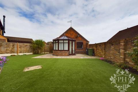 18 Abbey Court, Normanby, Middlesbrough, TS6 9BU