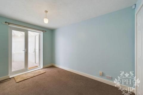 18 Abbey Court, Normanby, Middlesbrough, TS6 9BU