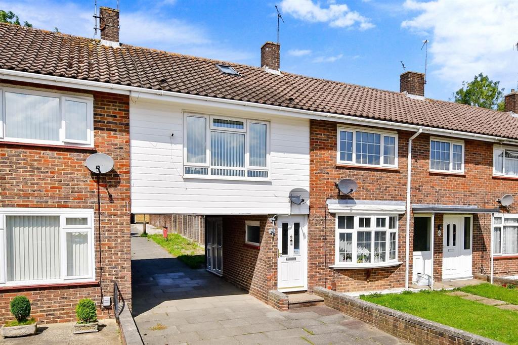 Hawkins Road, Tilgate, Crawley, West Sussex Studio for sale £160,000