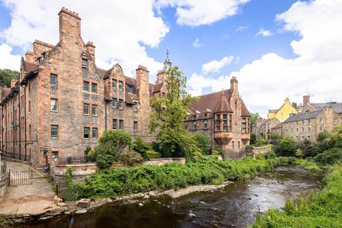 1 bedroom ground floor flat for sale, 53 Well Court, Dean Village, Edinburgh, EH4 3BE