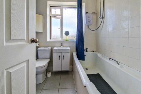 51 Arle Road, Cheltenham, GL51 8JY