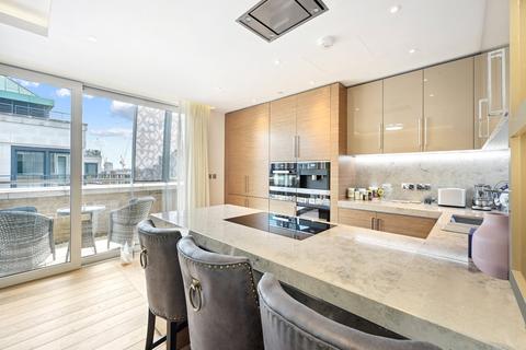 undefined, The Strand, Covent Garden, London, WC2R