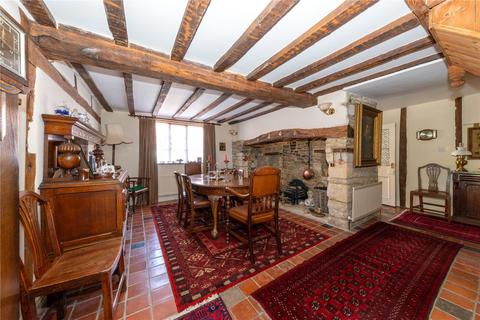 4 bedroom semi-detached house for sale, Silver Street, Newport Pagnell, Buckinghamshire, MK16