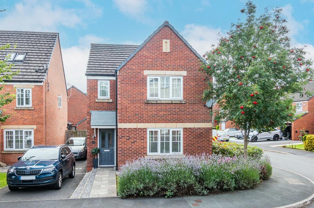 Prestwood Close, Davyhulme... 3 bed detached house £450,000