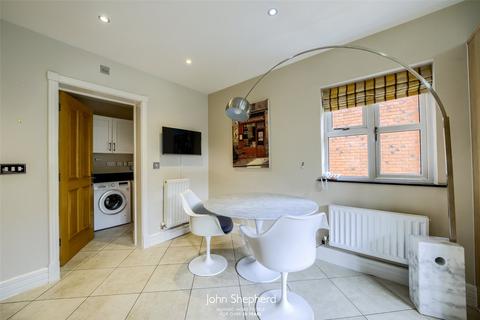 3 bedroom flat for sale, Warwick Manor, Solihull, West Midlands, B91