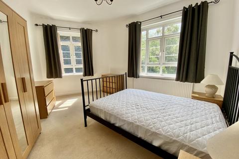 2 bedroom flat to rent, Lansdowne House, Wilmslow Road, Manchester, M20