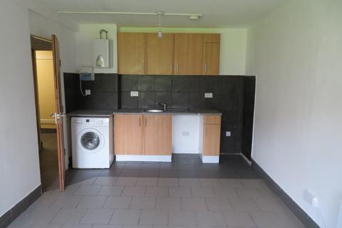 1 bedroom flat to rent, Pembroke Court,Alma Road, Rochdale, OL12