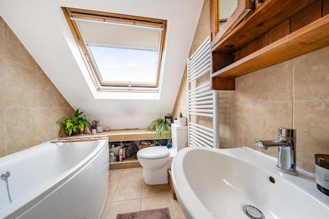 145a Tranmere Road, Earlsfield, London, SW18 3QX