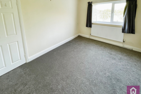 2 bedroom bungalow for sale, Oakfield Avenue, Upton, Chester, Cheshire, CH2