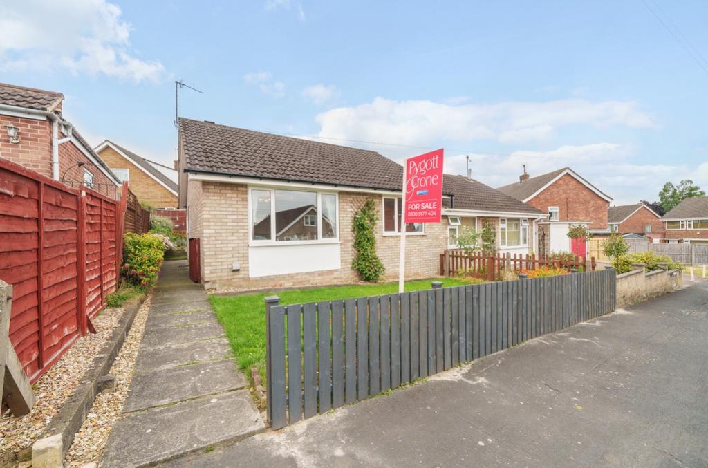 Southlands Drive, Grantham... 2 bed bungalow for sale £189,950