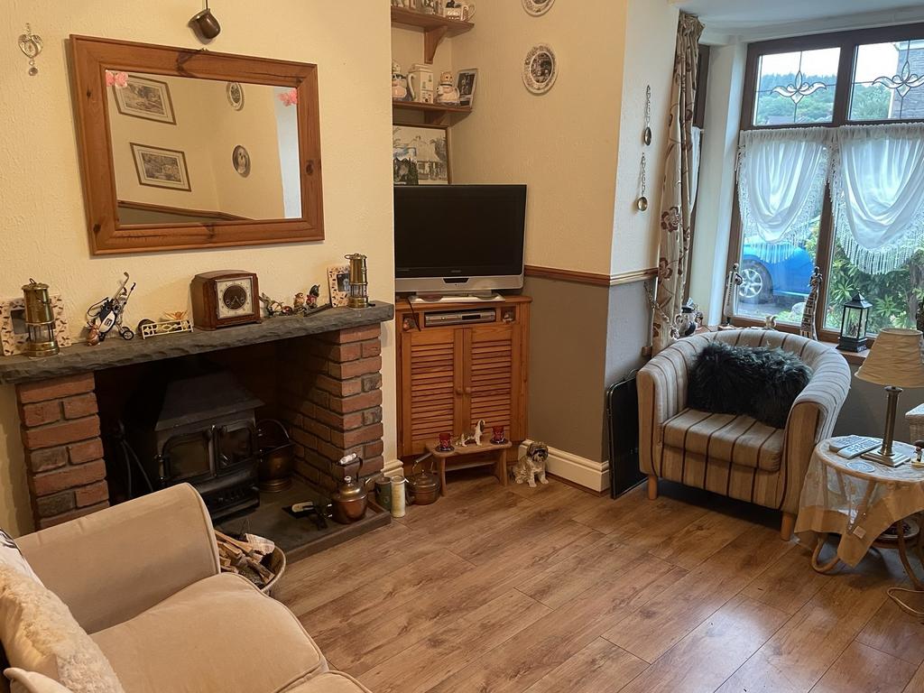 Plas Road, Rhos, Pontardawe, Swansea. 3 bed cottage for sale £300,000