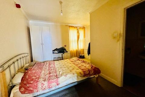 20 Knowle Avenue, Blackpool, FY2 9RX