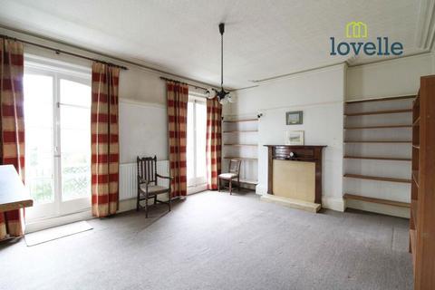 7 Bargate, Grimsby, DN34 4SS