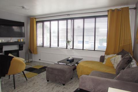 24 Baslow Drive, Heald Green, Cheadle, SK8 3HP