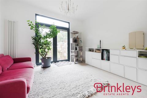 Flat 1, 1a Merton Hall Road, London, SW19 3PP