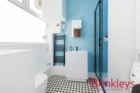 Flat 1, 1a Merton Hall Road, London, SW19 3PP
