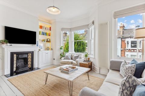 3 bedroom apartment for sale, Aliwal Road, London, SW11