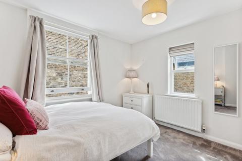 15b Aliwal Road, London, SW11 1RB