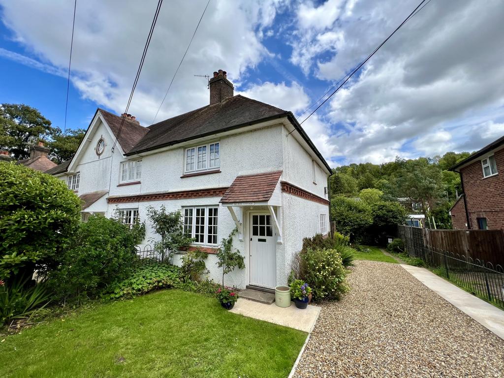 Melrose Cottage, Valley Road 2 bed end of terrace house for sale £475,000