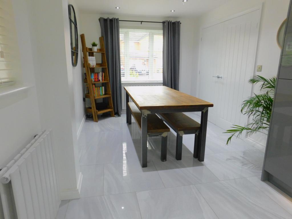 41 Kestrel Way (12)