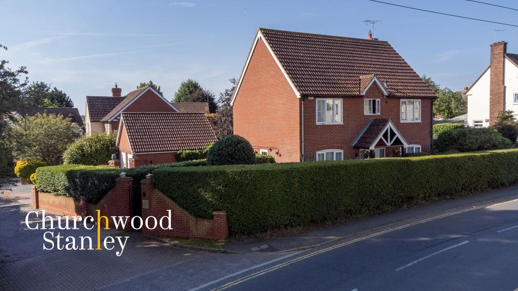 Colchester Road, Lawford, CO11 4 bed detached house for sale £625,000