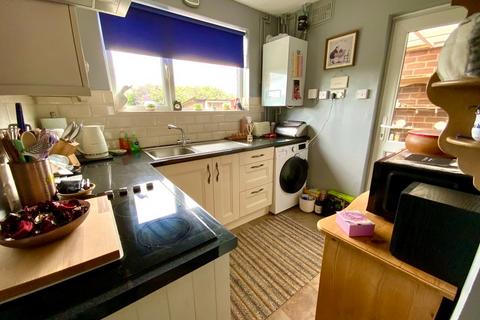 34 Inlands Rise, Daventry, NN11 4DQ