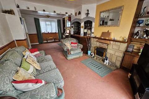 135 Wigley Road, Feltham, TW13 5HB