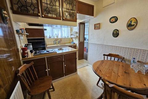 135 Wigley Road, Feltham, TW13 5HB