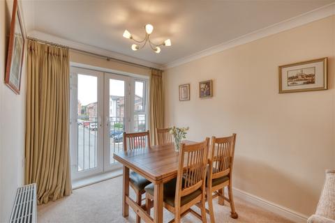 2 bedroom apartment for sale - Eastbank Court, Eastbank Drive, Worcester, WR3 7EW