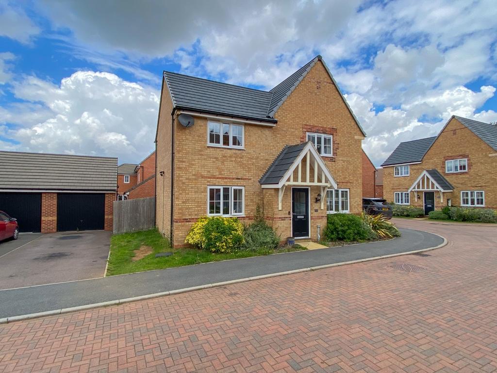 Benjamin Bevin Road, Crick, NN6 7WT 4 bed detached house for sale £