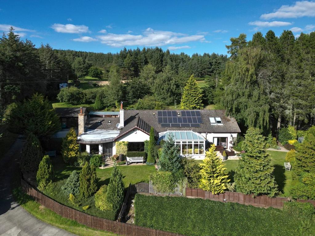 Buinach Lodge, Kellas, Elgin, Moray, IV30 4 bed detached house for sale £475,000