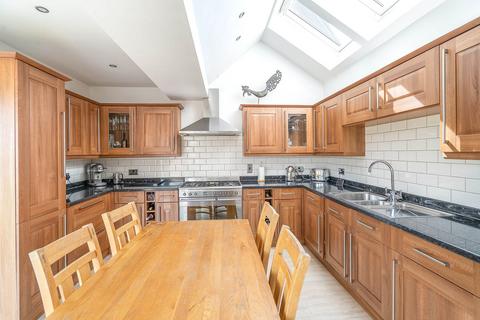 4 Silverknowes Avenue, Edinburgh, EH4 5HP