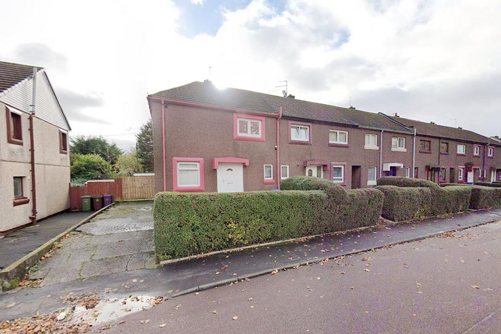 Castlebay Street, Glasgow G22 3 bed semidetached house £68,000