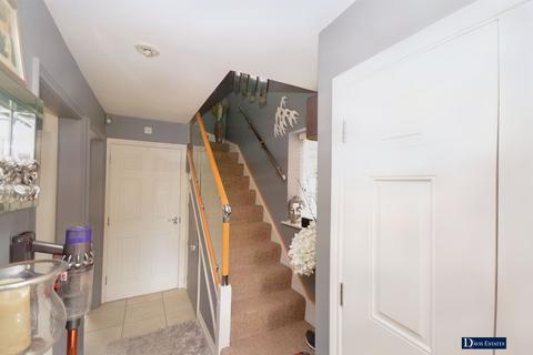 2 bedroom semi-detached house for sale, Barnfield Walk, Gidea Park, RM2