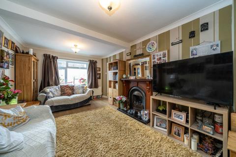 194 Boxted Road, Hemel Hempstead, HP1 2QT