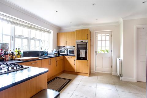 3 Uplands Drive, Oxshott, Leatherhead, KT22 0JD