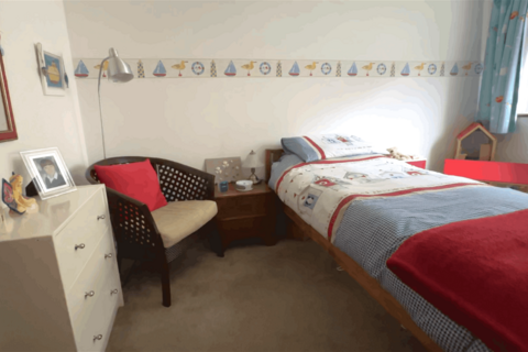 2 Brookside Close, Teignmouth, TQ14 9EA