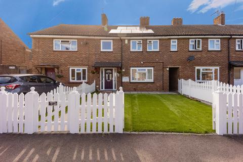 3 Romney Road, Northfleet, Gravesend, DA11 8NJ