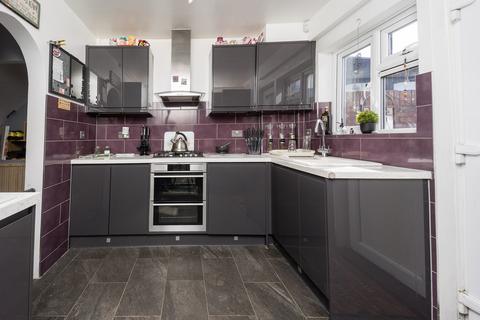 3 Romney Road, Northfleet, Gravesend, DA11 8NJ