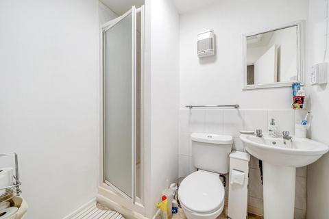 1 bedroom flat for sale, Windsor,  Berkshire,  SL4