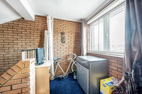 1 bedroom flat for sale, Windsor,  Berkshire,  SL4