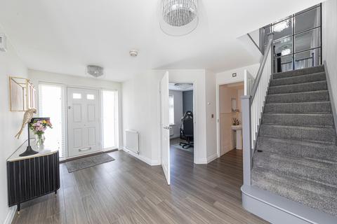 11 Siskin Drive, Corbridge, NE45 5AB
