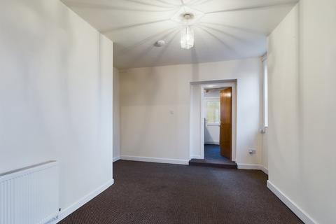 3 bedroom terraced house to rent, Millingford Grove, Ashton In Makerfield, Wigan, WN4 9BA