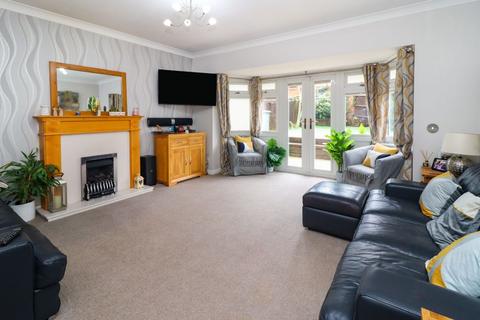 13 Redwald Close, Kempston, Bedford, MK42 8EH