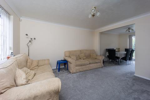 14 Campion Close, Northfleet, Gravesend, DA11 8TB